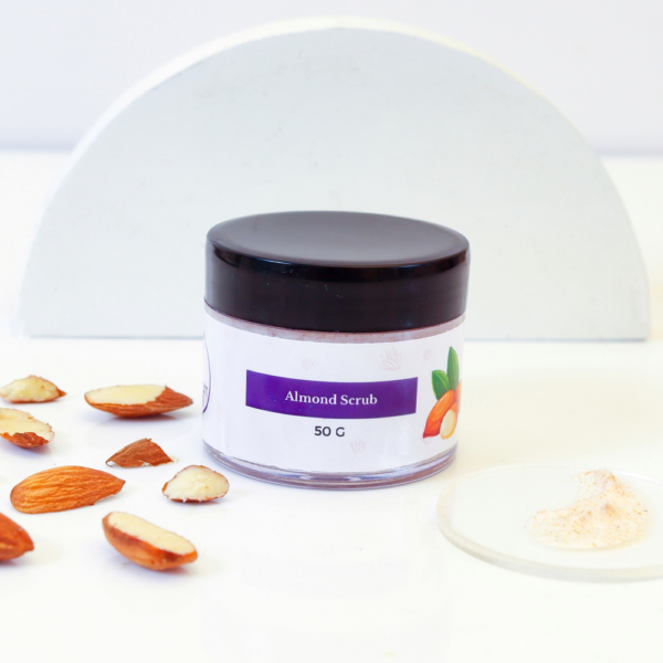 Almond scrub – Melinam